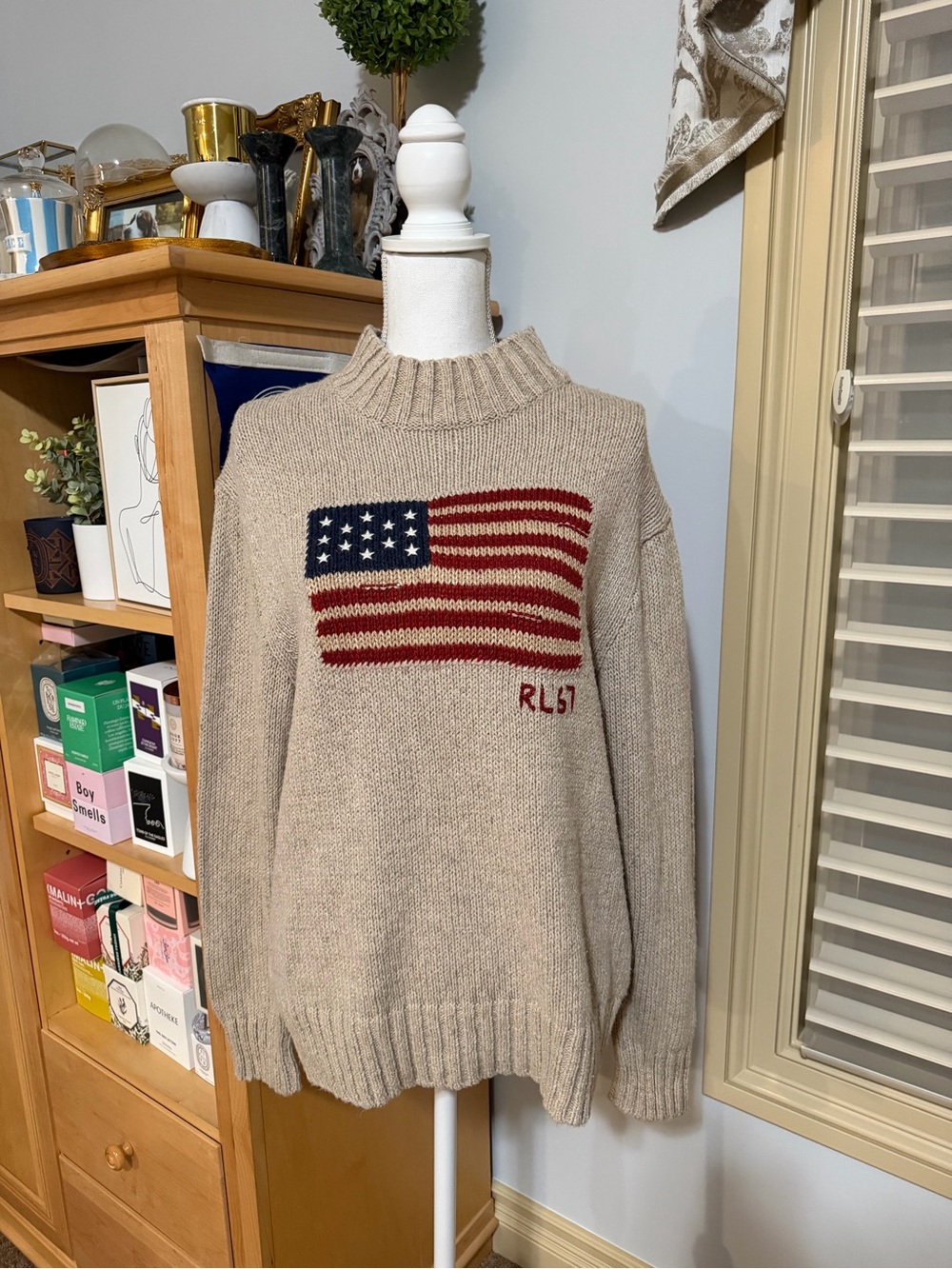 NWOT RARE Polo Ralph Lauren Knit Mockneck Sweater with Flag Design size Medium